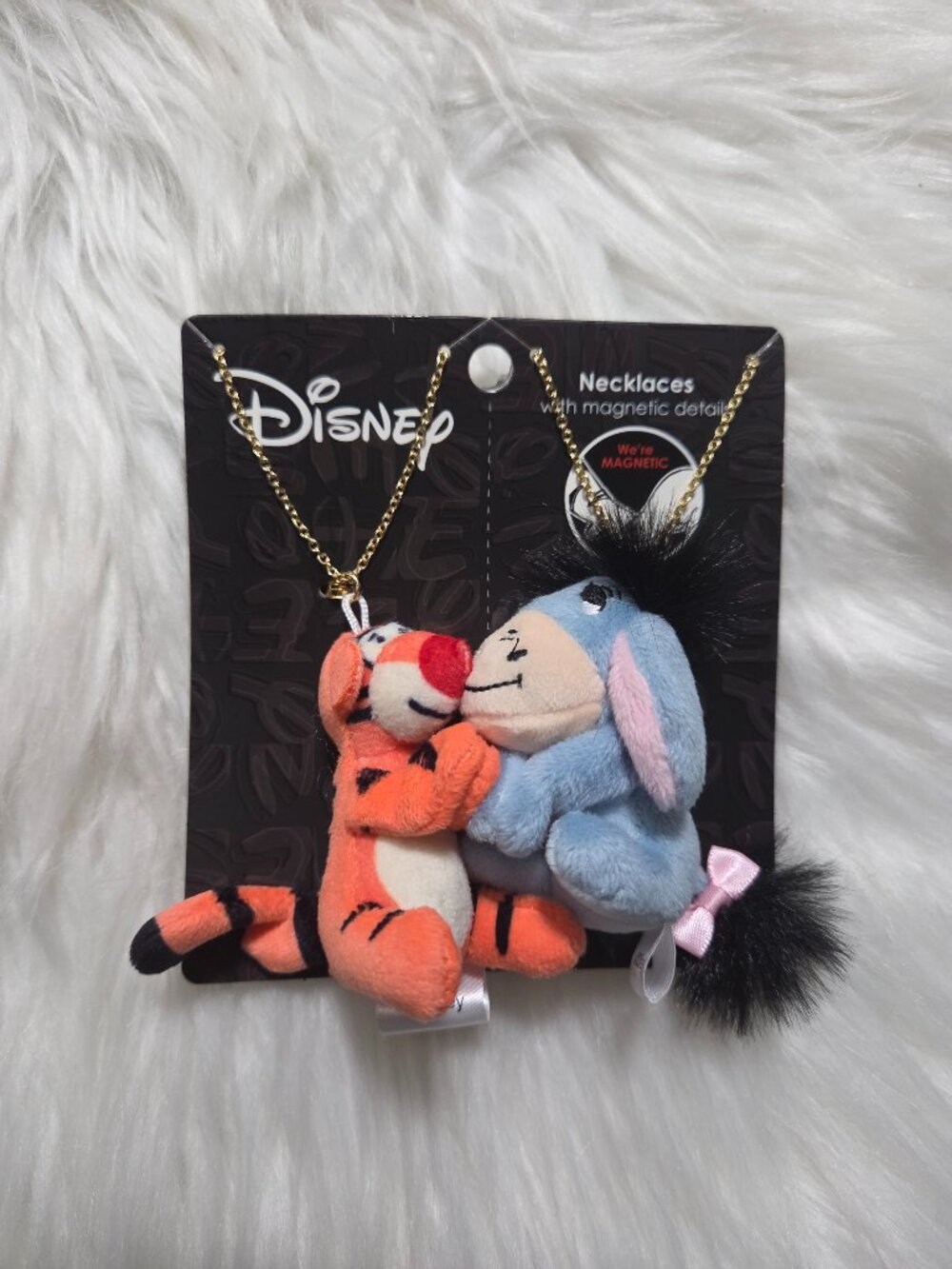 Disney Tigger & Eeyore Magnetic Necklace Set